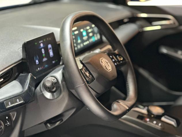 MG MG3 1.5 Hybrid+ Luxury - Foto 8