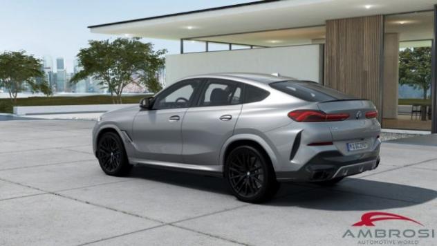 BMW X6 M60i xDrive rif. 23967851 - Foto 2
