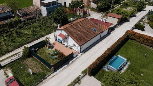 Casa indipendente con giardino esclusivo di oltre145 mq - Foto 3