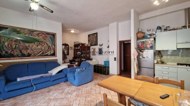 CENTRO STORICO: Nel cuore del suggestivo centro storico di fano, una delle perle dell'adriatico, si presenta un'opportunità unica: un ampio appartamen - Foto 2
