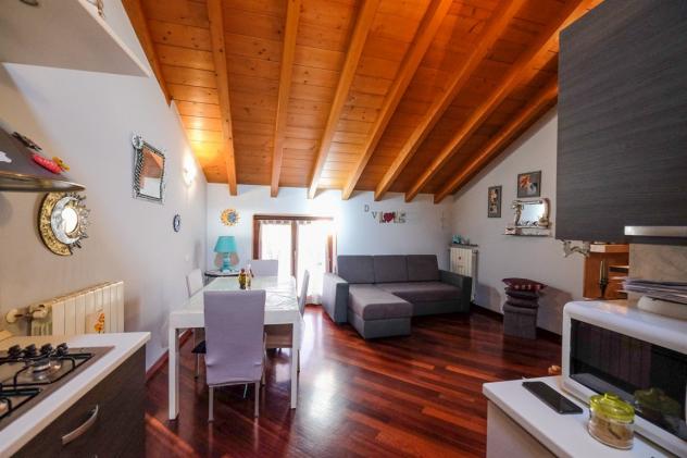 Osio Sotto – Elegante trilocale termoautonomo - Foto 2