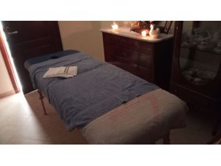 Massaggi - benessere Cagliari - Stacca dalla monotonia o regala un momento di relax alla tua lei Tel:3715268652