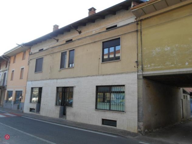 IMMOBILE COMMERCIALE di 3 vani e di 180 mq (CIGLIANO) rif. 035 - Foto 3