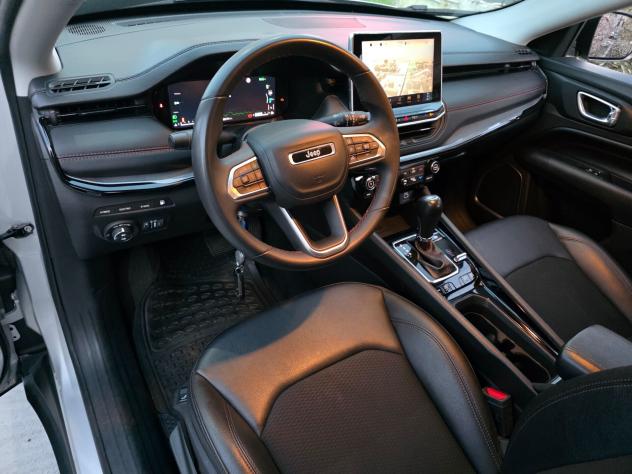 Jeep Compass 1.3 Turbo T4 240 CV PHEV AT6 4xe Trailhawk ZAMPOGNAUTO - Foto 4