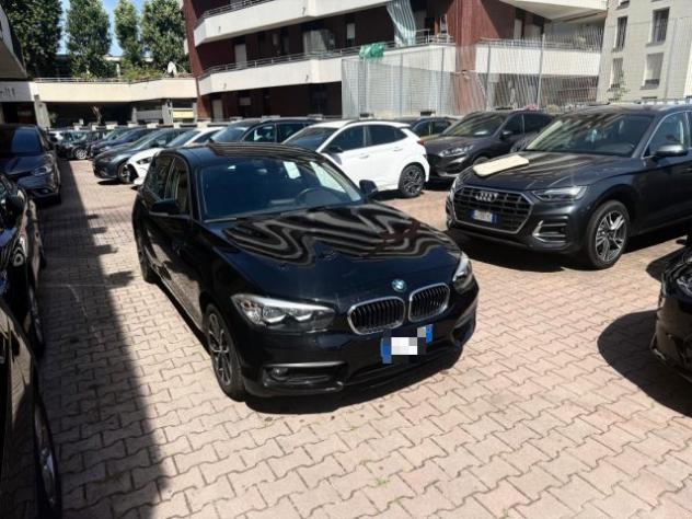 BMW 118 i 5p. Advantage rif. 23890787 - Foto 3