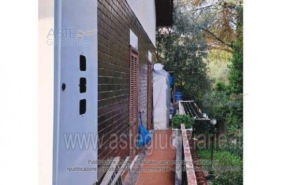 IMMOBILI-IMMOBILE RESIDENZIALE-Via Castello S. Gennaro n.15