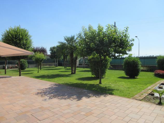 Suzzara vendesi villa 10 vani 500 Mq - Foto 5