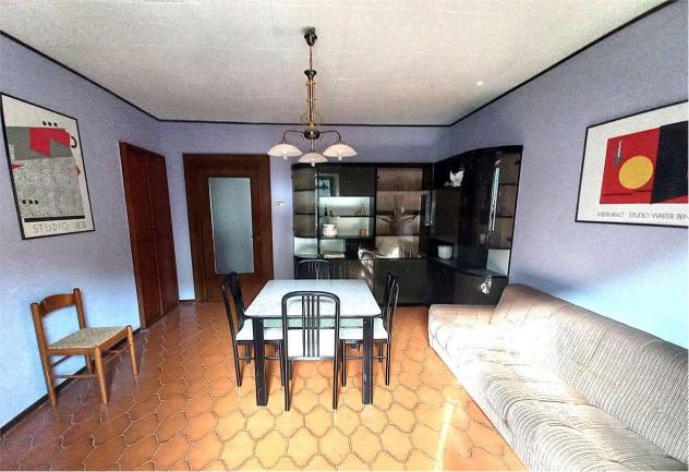 V000543 - APPARTAMENTO CON SOLAIO E CANTINA - possibilità BOX - Foto 2