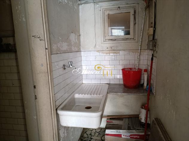 NEGOZIO di 1 vani e di 35 mq (FIRENZE - Firenze) rif. ABA/371 - Foto 2