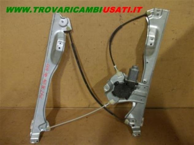 ALZACRISTALLO ELETTRICO PORTA ANT.D.CON MOTORINO 5 FILI RENAULT CLIO (C85/B85) 3p / 5p  Carrozzeria  Lamierati esterni  Porte  Alzacristallo por RENAU