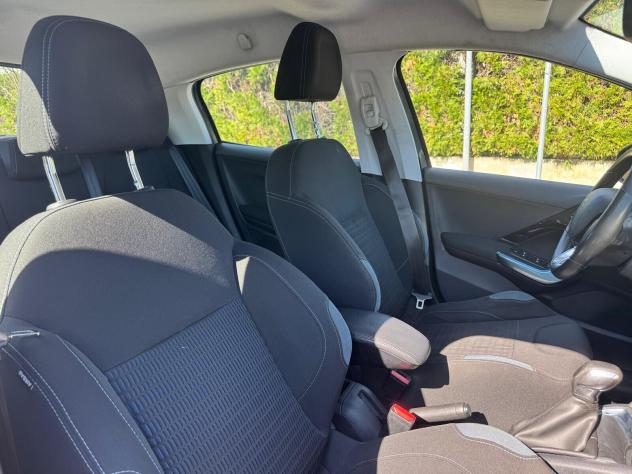 PEUGEOT 208 1.4 HDi 68 CV 5 Porte Allure NAVIGATORE 121.000 KM - Foto 10