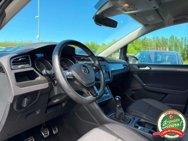 VOLKSWAGEN Touran 1.6 TDI 115 CV SCR Comfortline 7 POSTI rif. 23749348 - Foto 10