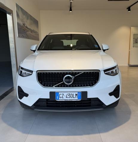 Volvo XC40 B3 automatico Core - Foto 2