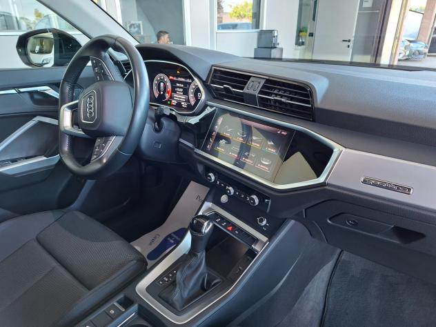 Audi Q3 40 TFSI quattro S tronic line edition TETTO - Foto 10
