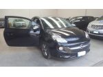 Opel Adam 1.2 70 CV Slam
