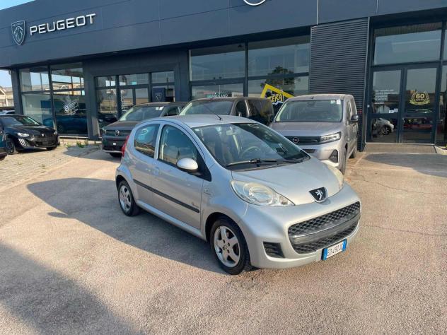 Peugeot 107 1.0 68CV 5p. Sweet Years 2Tronic