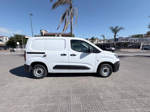 Citroen Berlingo BlueHDi 100 Stop&Start M Shine - Foto 6