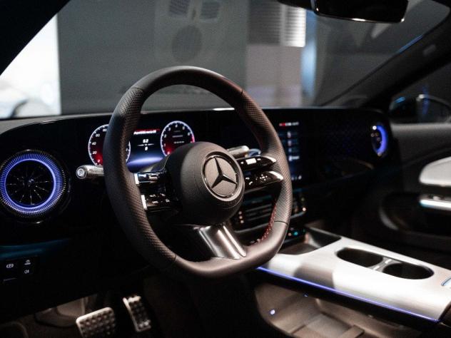 Mercedes-Benz CLA 200 4MATIC AMG Line Advanced Plus - Foto 10