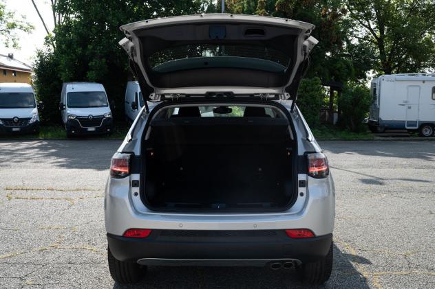 Jeep Compass 1.3 T4 190cv PHEV AT6 4xe Limited - Foto 7