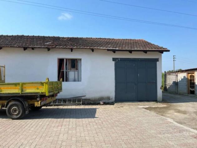 Immobile in asta di 385 m² con più di 5 locali e box auto in vendita a Livorno Ferraris - Foto 5