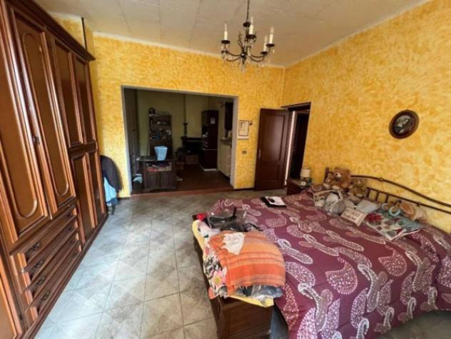 Immobile in asta di 199 m² con più di 5 locali in vendita a Novara - Foto 3