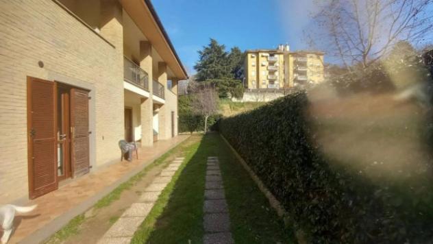 Immobile in asta di 113 m² con più di 5 locali e box auto in vendita a Viterbo - Foto 3