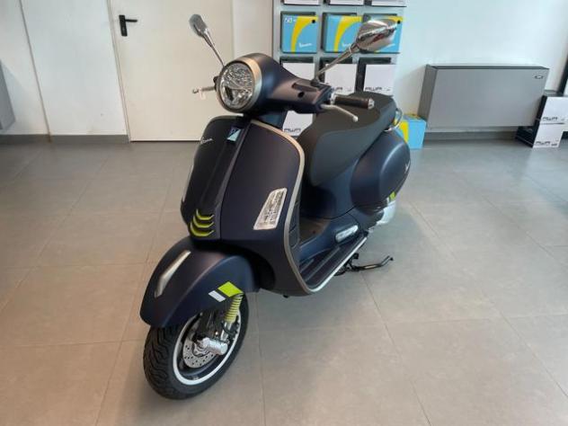 VESPA GTS 300 Super Tech EURO 5 - NUOVO IN PRONTA CONSEGNA! rif. 19062487