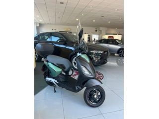 Piaggio - 1 -  Active