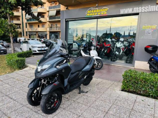 YAMAHA Tricity 300 TUTTO INCLUSO ANCHE PASSAGGIO! MINI RATE rif. 23821196