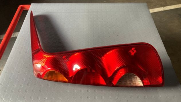 Fanale posteriore DX Nissan Note del 2008 - Foto 2