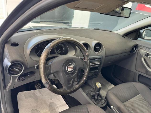SEAT Ibiza Ibiza 1.4 TDI 80CV 5p. Stylance - Foto 10