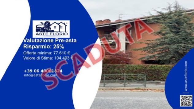 Immobile in asta di 138 m², box auto in vendita a Santhià