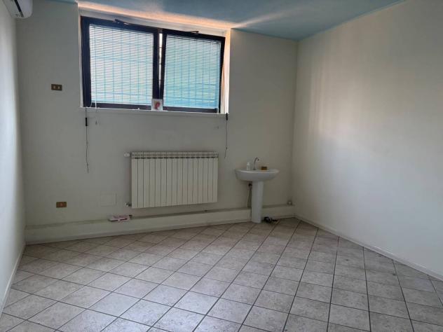 1 Vetrina in affitto a Samarate - Foto 5