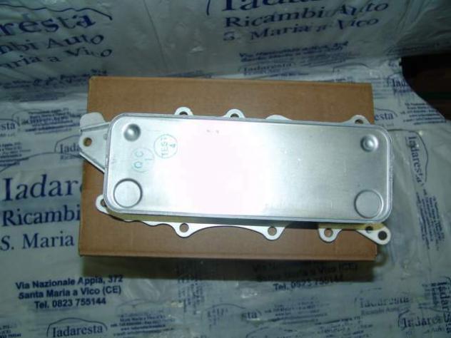 Radiatore olio motore mercedes classe C 6421800165 - Foto 3