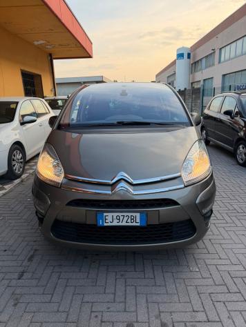 Citroen C4 Picasso 1.6 HDi 110 FAP Exclusive - Foto 2