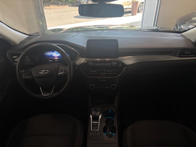 Ford Kuga 1.5 EcoBlue 120 CV aut. 2WD ST-Line X - Foto 8