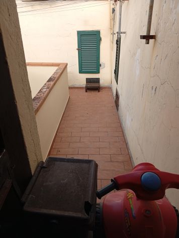 APPARTAMENTO MQ 100 €115.000 LIBERO ,A PONTE A ELSA,su due livelli in - Foto 9