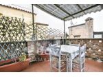 Appartamento di 196 m² con 5 locali e box auto in vendita a Ferrara