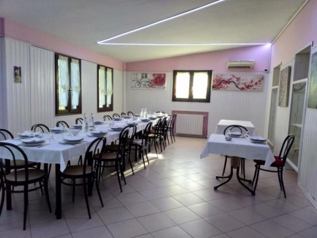 Immobile di 150 m² con più di 5 locali in vendita a Novi di Modena - Foto 4