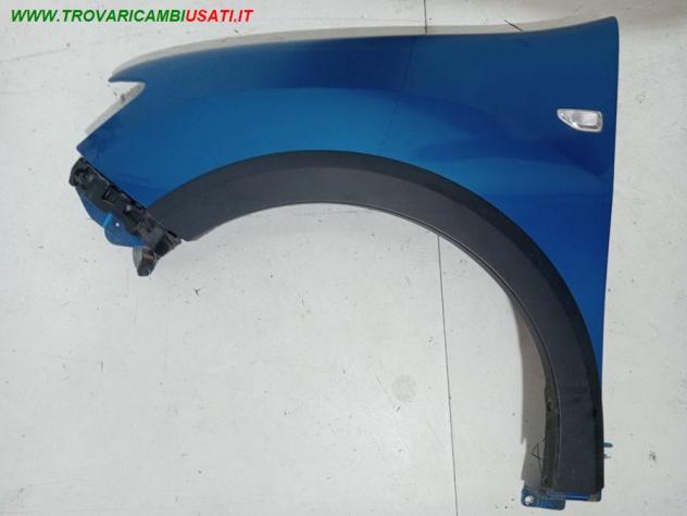 PARAFANGO ANT. SX BLU MET 999-U1561558 Carrozzeria  Lamierati esterni  Fiancate  Parafango ant. DACIA - LOGAN MCV - 2016 , DACIA - SANDERO - 2013  201