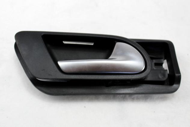 5N0837198 MANIGLIA INTERNA PORTA ANTERIORE DESTRA VOLKSWAGEN TIGUAN 2.0 D 4X4 103KW 6M 5P (2010) RICAMBIO USATO