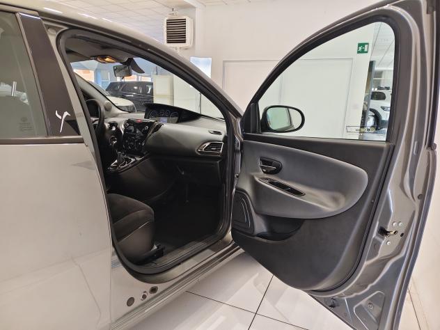 Lancia Ypsilon Ypsilon 1.3 mjt Gold s&s 95cv*DIESEL* - Foto 10