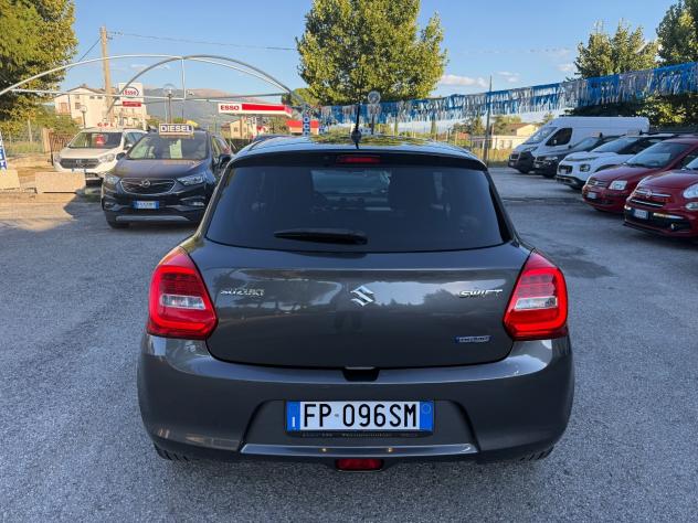 "UNA CHICCA" Suzuki Swift 1.2 Hybrid Top + GPL - Foto 3