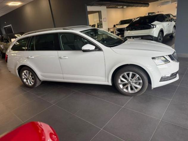 SKODA Octavia 1.4 TSI Wagon Executive G-Tec rif. 24106703 - Foto 6