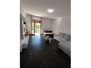 Appartamento in affitto a Marina di Carrara