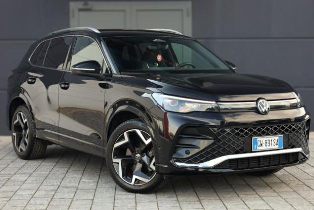 VOLKSWAGEN Tiguan 2.0 TDI 150 CV DSG R-Line rif. 23536383