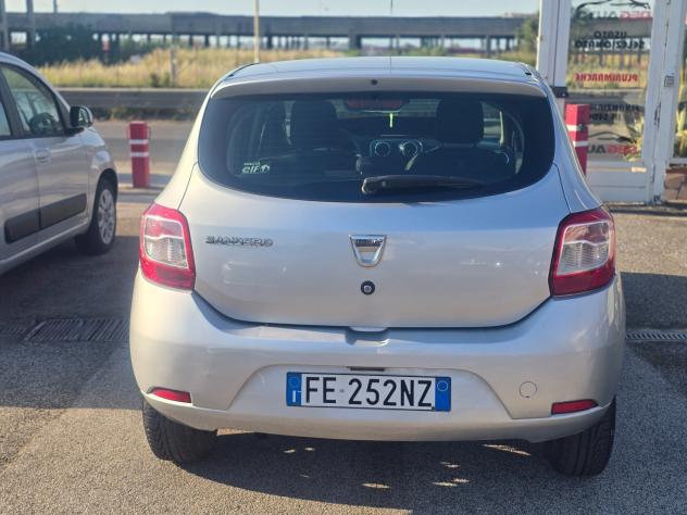 Dacia Sandero 0.9 TCe GPL 90cv S&S Laurt. - Foto 4