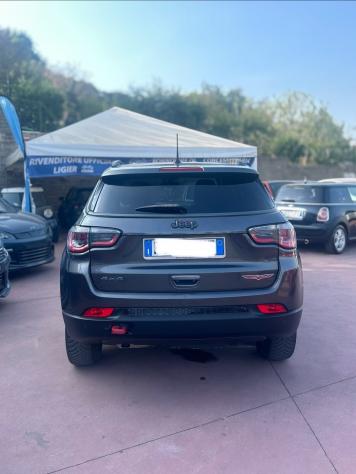 Jeep Compass 2.0 Multijet II 170 CV aut. 4WD Limited - Foto 5