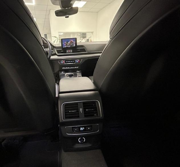 Audi Q5 quattro S tronic - Foto 8