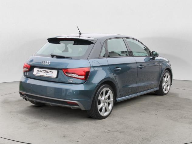 Audi A1 1.0 TFSI 82cv - Foto 4